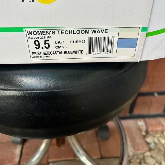 NIB APL Techloom Wave Womens Sneakers Creamy White Sizes 9.5 - Picture 5 of 6